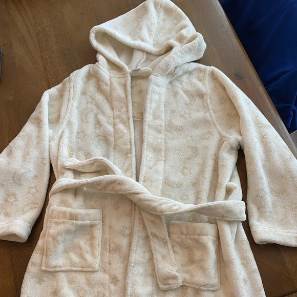 Tucker and Tate Robe - girls 7/8 - Picture 1 of 7
